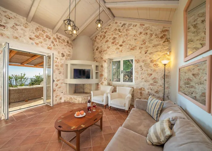 ヴィラ Ifandis By